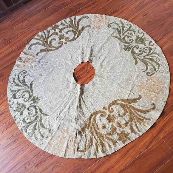 Anthropologie Linen Blend Sequin 60" Round Boho Christmas Tree Skirt Khaki Green - Picture 11 of 12